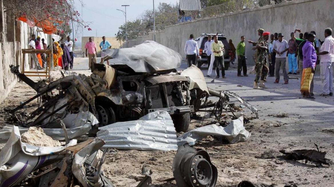 Σομαλία: 18 νεκροί από έκρηξη βόμβας